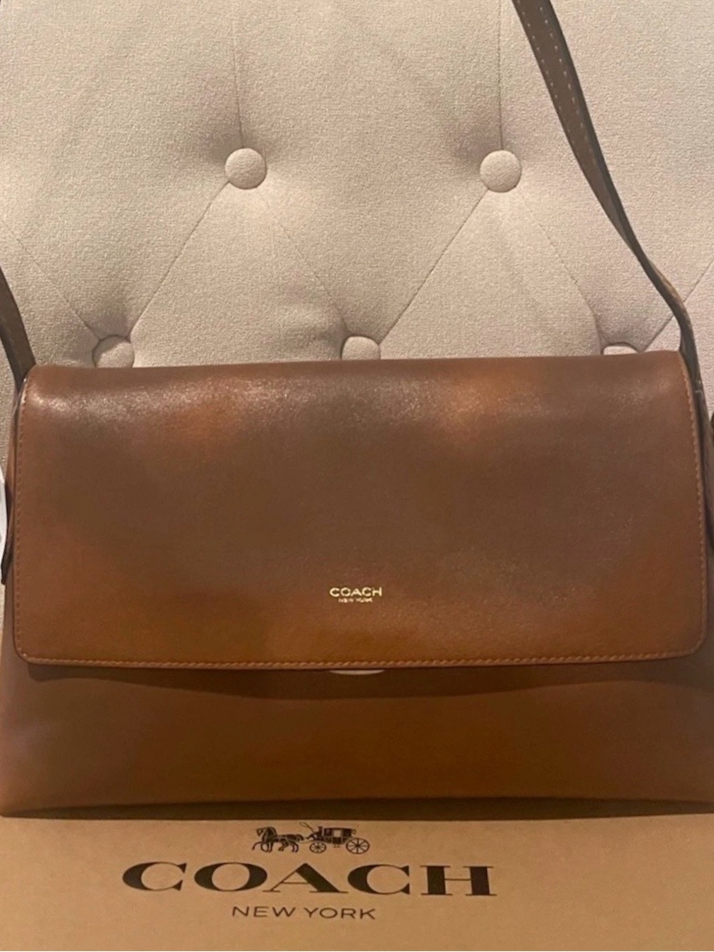 NWT Coach Chelsea Shoulder Bag 30 In Loved Leather/Brass/Brown CEN58 Leather